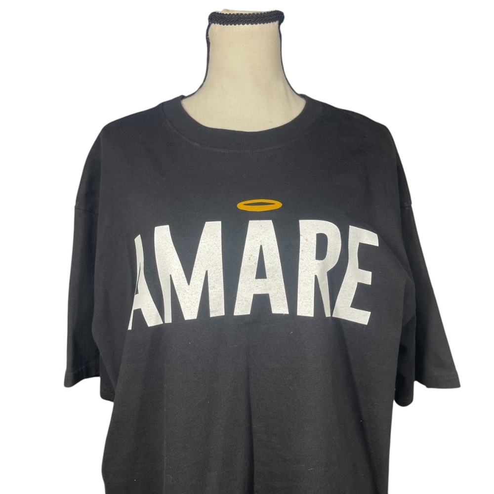 Amare Graphic T-shirt - Picture 2 of 4